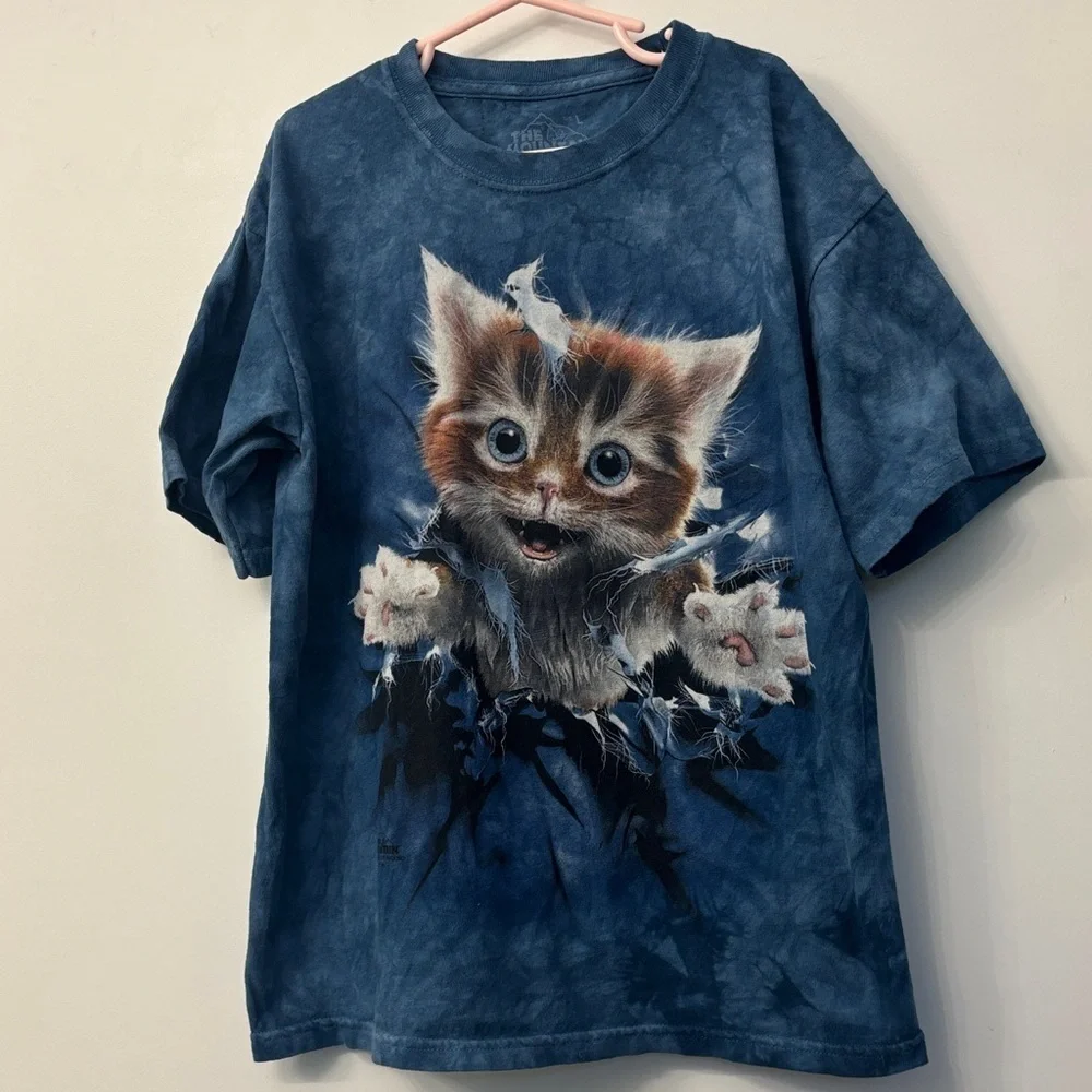 The Mountain blue tie dye flying cat  T-Shirt kids size large